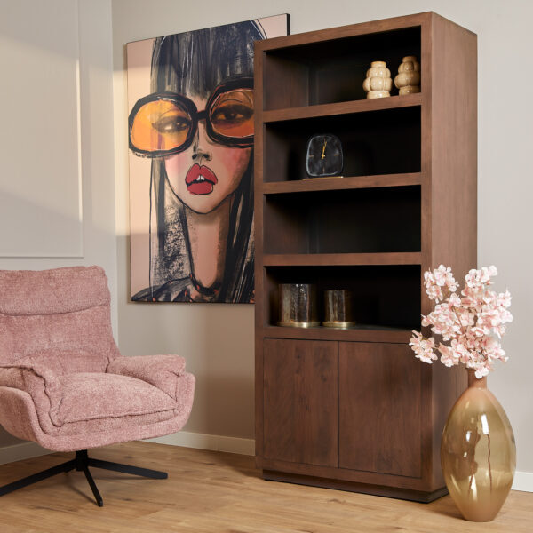 Brussel, leverbaar in kleuren Black, Walnut en Sand