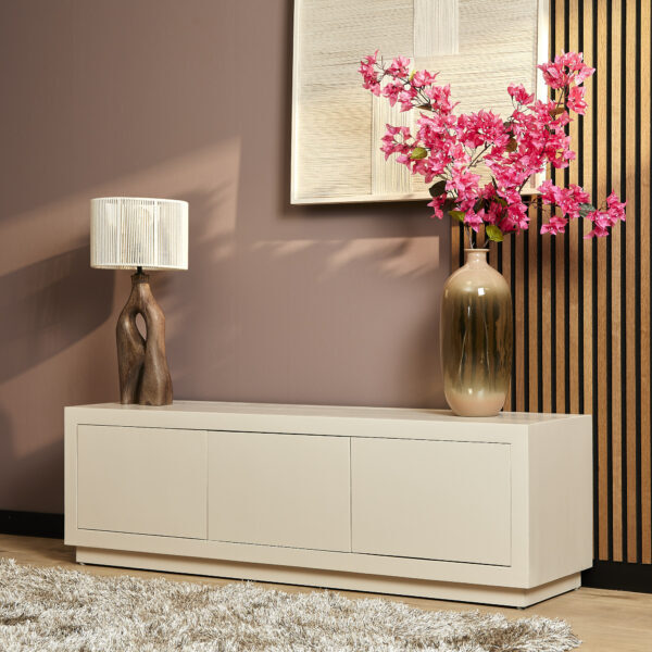Brussel, leverbaar in kleuren Black, Walnut en Sand