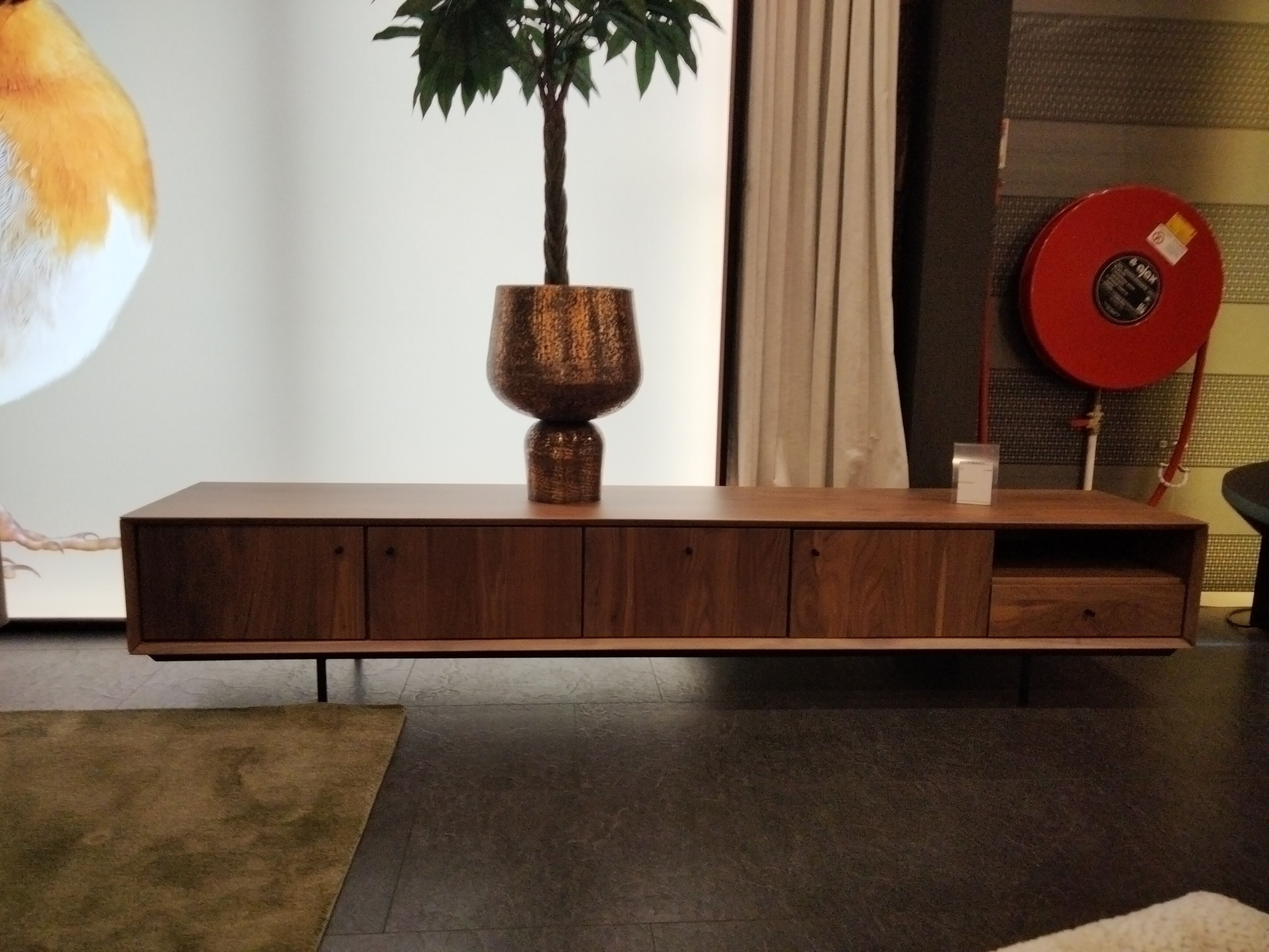 Afhaal showroommodel, TV-meubel noten