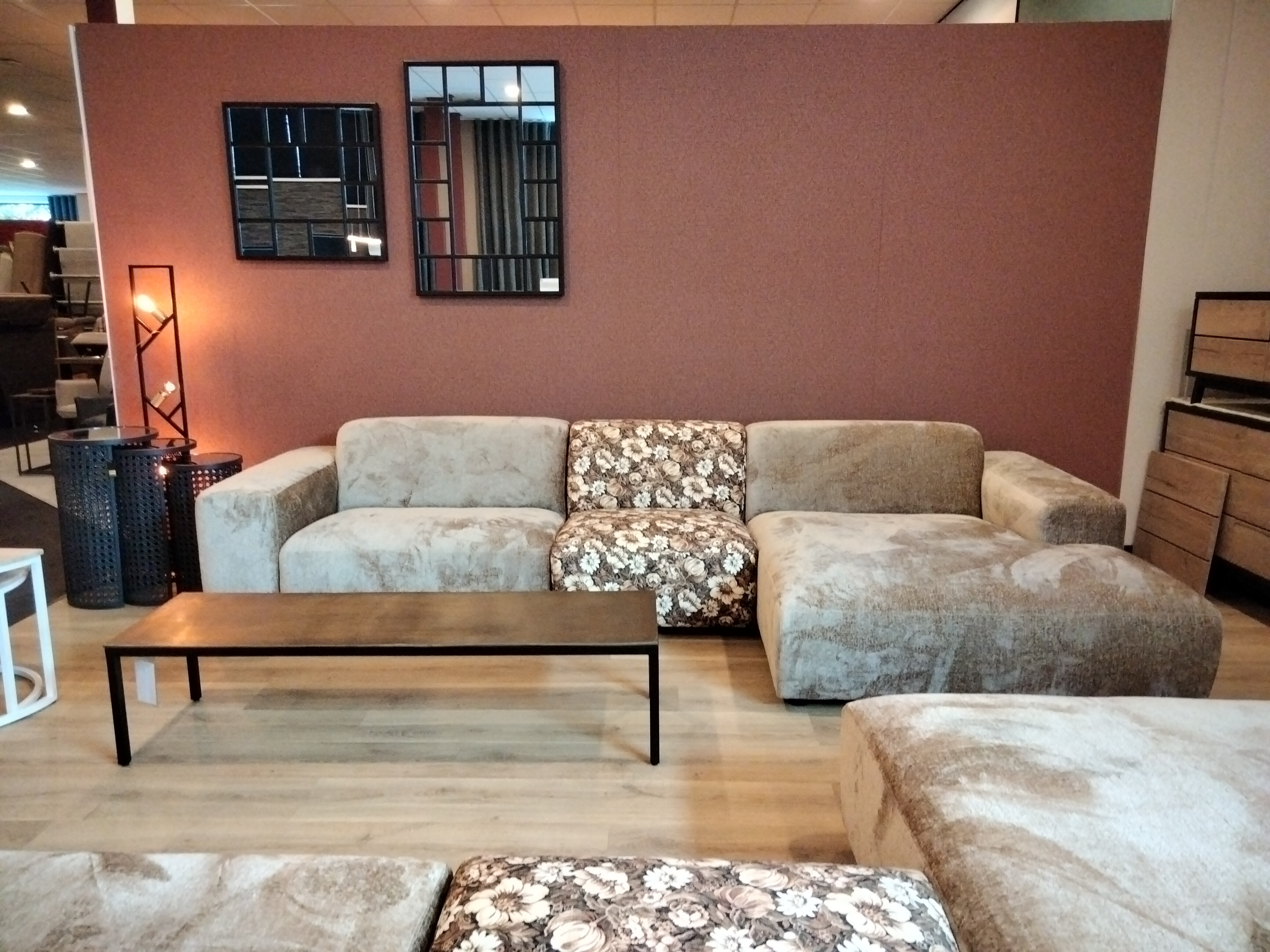Afhaal showroommodel, syros