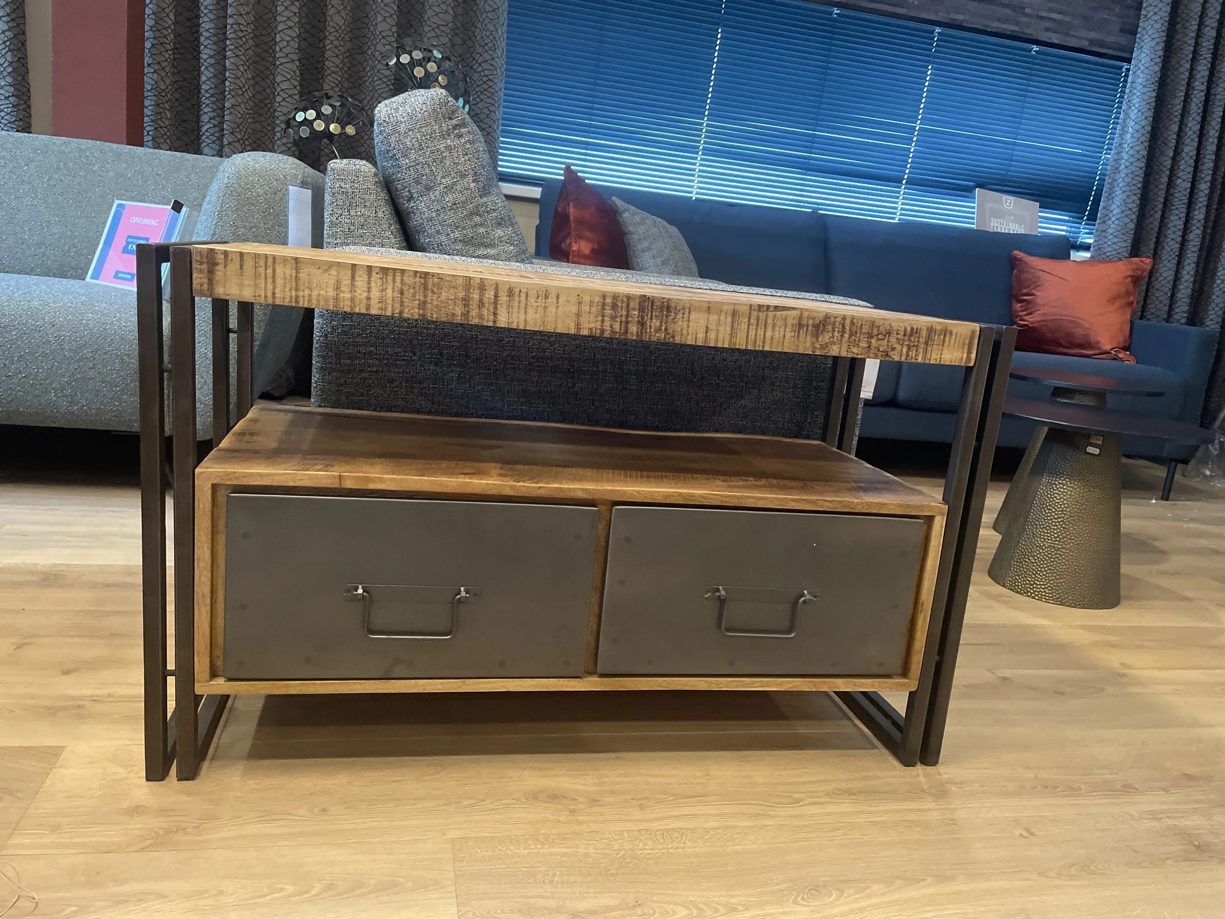 Afhaal showroommodel, TV-kastje
