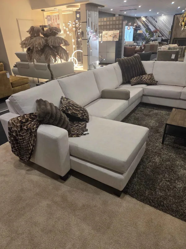 Laguna, Showroommodel mag weg met 30% korting