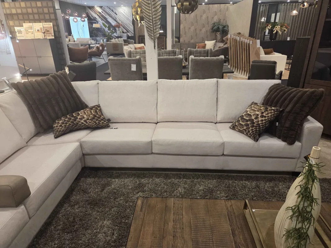 Laguna, Showroommodel mag weg met 30% korting